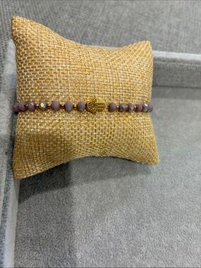 Delicate Hamsa Bead Bracelet - Pink Lavender Beads